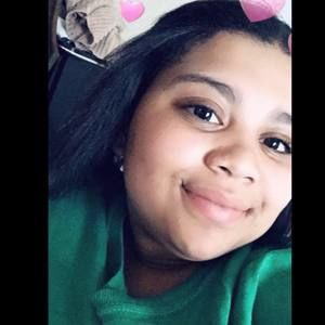 Meet your Posher, Veronica